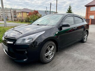 2019 Kia Rio IV, чёрный, 1500000 рублей, вид 1