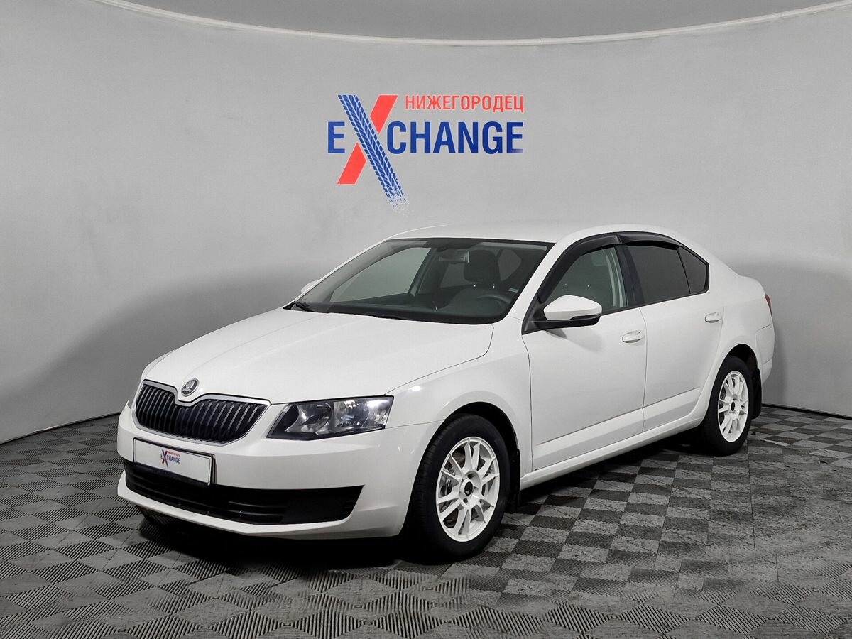 Открыть фотографии: Skoda Octavia III (A7)