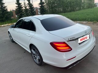 2019 Mercedes-Benz E-Класс 220 d V (W213, S213, C238), белый, 2800000 рублей, вид 4