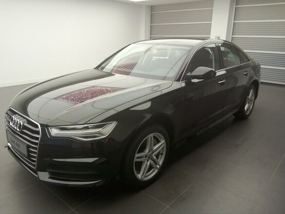2017 Audi A6 IV (C7) Рестайлинг, чёрный, 3800000 рублей