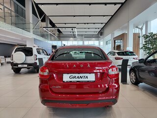 2026 Lada (ВАЗ) Granta I Рестайлинг, красный, 1118000 рублей, вид 5
