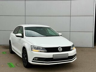 2017 Volkswagen Jetta VI Рестайлинг, белый, 1265000 рублей, вид 3