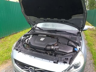 2010 Volvo S60 II, серебристый, 1100000 рублей, вид 4