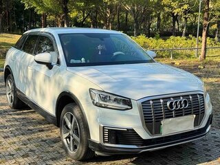 2019 Audi Q2 L e-tron I, белый, 1480000 рублей, вид 3