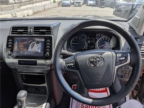 2023 Toyota Land Cruiser Prado 150 Series Рестайлинг 3, бежевый - вид 10