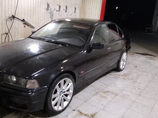 1991 BMW 3 серии M50 320i III (E36), чёрный, 300000 рублей, вид 1