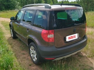 2013 Skoda Yeti I, коричневый, 710000 рублей, вид 5
