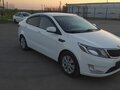 2014 Kia Rio 6-speed III, белый, 790000 рублей - вид 1