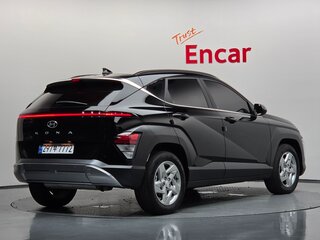 2023 Hyundai Kona II (SX2), чёрный, 1920005 рублей, вид 2