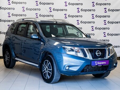 Nissan Terrano III (D10)
