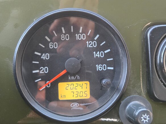 2010 УАЗ Хантер 315196, зелёный, 1050000 рублей - вид 9