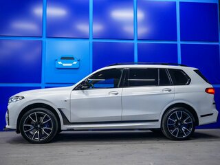 2019 BMW X7 30d I (G07), белый, 6700000 рублей, вид 3