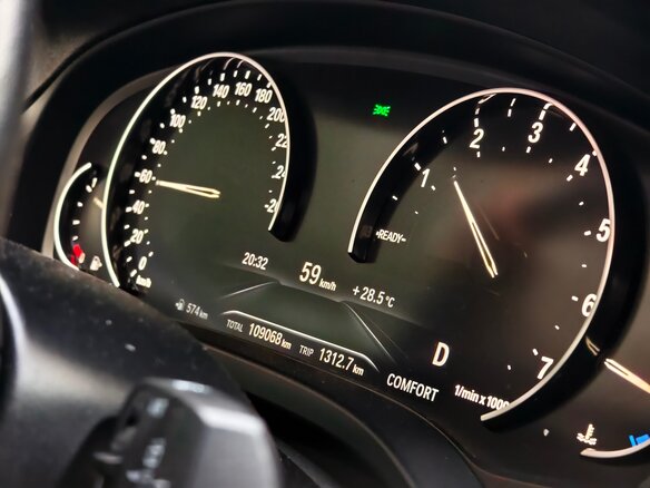 2019 BMW X3 20i xDrive III (G01), серый, 3380000 рублей - вид 6