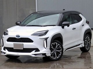 2023 Toyota Yaris Cross I, белый, 1445000 рублей, вид 3