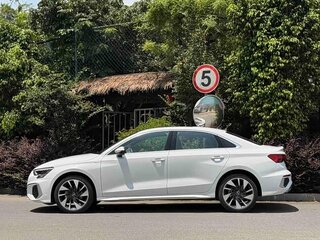 2022 Audi A3 35 TFSI Long IV (8Y), белый, 1900000 рублей, вид 3
