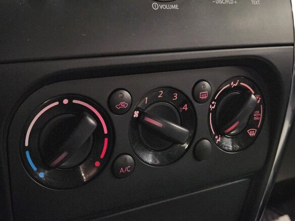 2013 Suzuki SX4 I (Classic) Рестайлинг, серебристый - вид 15
