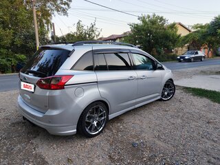 2011 Ford C-MAX Grand II, серебристый, 980000 рублей, вид 3