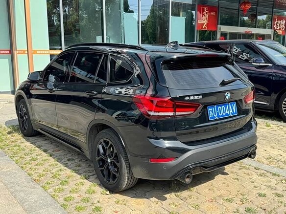 2022 BMW X1 Long 20Li sDrive II (F48) Рестайлинг, чёрный, 1670000 рублей - вид 5