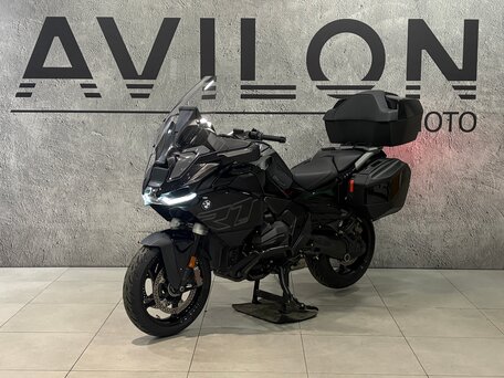 2025 BMW R 1300 RT, чёрный, 2880000 рублей, вид 3