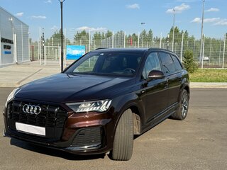 2020 Audi Q7 45 TDI II (4M) Рестайлинг, коричневый, 6700000 рублей, вид 2