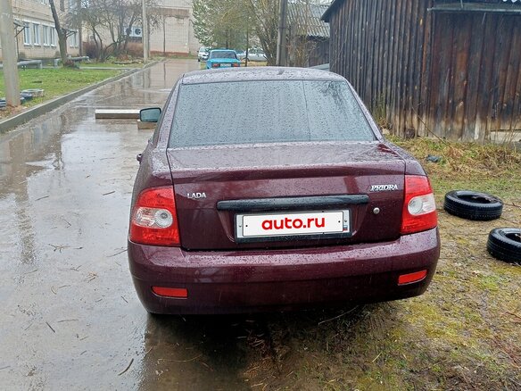 2011 Lada (ВАЗ) Priora I, красный - вид 4