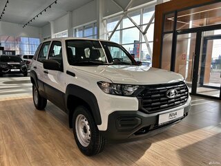 2026 Lada (ВАЗ) Niva Travel I Рестайлинг, белый, 1419000 рублей, вид 3