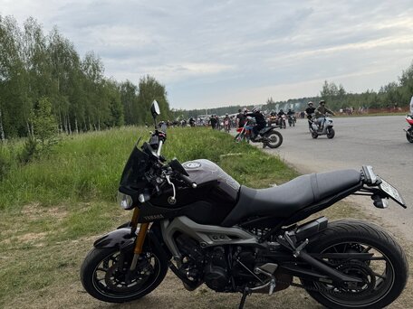 2016 Yamaha MT-09 (FZ-09), чёрный, 700000 рублей, вид 2