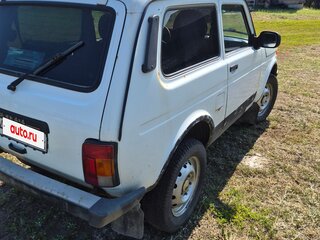 2015 Lada (ВАЗ) 2121 (4x4) I Рестайлинг, белый, 380000 рублей, вид 2