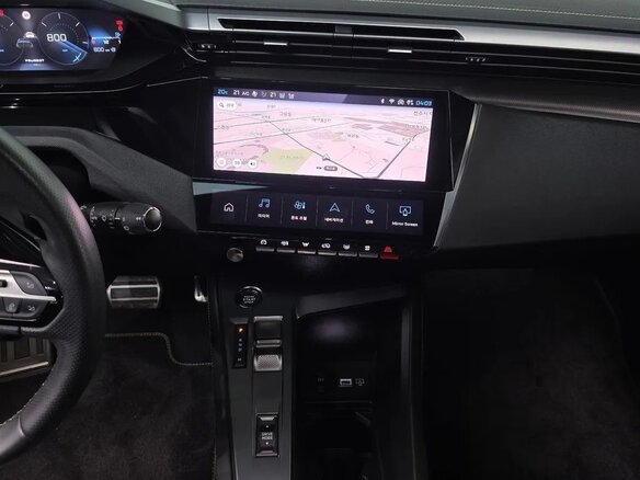 2022 Peugeot 308 III, белый - вид 13