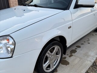 2013 Lada (ВАЗ) Priora I Рестайлинг, белый, 460000 рублей, вид 1