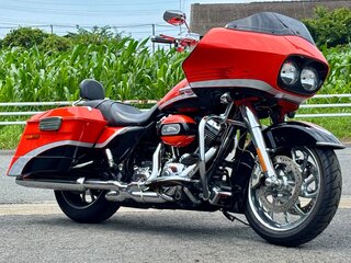 2009 Harley-Davidson CVO Road Glide, красный, 885000 рублей, вид 3