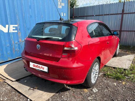 2007 BMW 1 серии 120i I (E81/E82/E87/E88) Рестайлинг, красный, 850000 рублей, вид 2