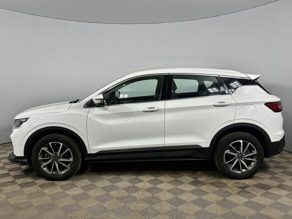 2023 Geely Coolray I, белый, 1620000 рублей - вид 2