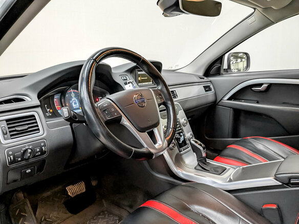 2014 Volvo XC70 II Рестайлинг, белый - вид 16