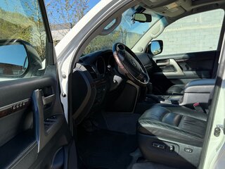 2011 Toyota Land Cruiser 200 Series, белый, 3150000 рублей, вид 5