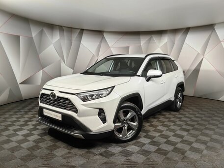 2021 Toyota RAV4 V (XA50), белый, 2989000 рублей, вид 1