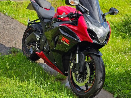 2012 Suzuki GSX-R 1000, чёрный, 820000 рублей, вид 1