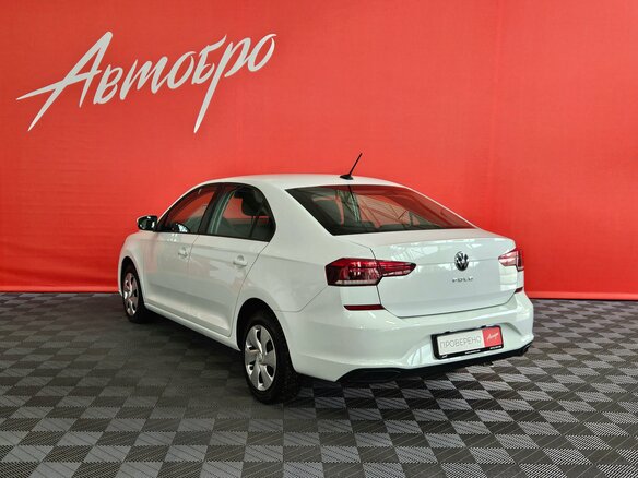 2021 Volkswagen Polo VI, белый - вид 3