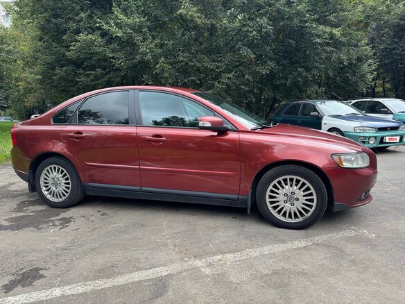 2008 Volvo S40 II Рестайлинг, красный, 800000 рублей - вид 6