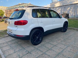 2014 Volkswagen Tiguan I Рестайлинг, белый, 1680000 рублей, вид 2