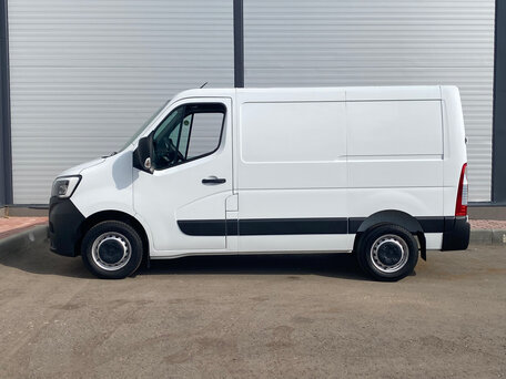 2024 Renault Master, белый, 5200000 рублей, вид 2
