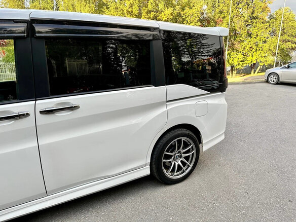 2017 Honda Stepwgn Spada V, белый - вид 7