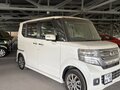 2017 Honda N-BOX I Рестайлинг, белый, 799000 рублей - вид 8