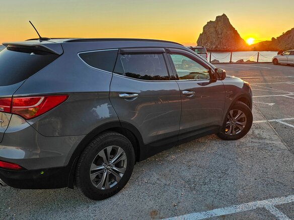 2013 Hyundai Santa Fe III, серый, 1499999 рублей - вид 5