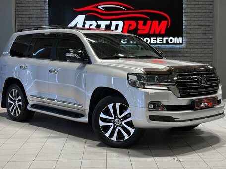 Toyota Land Cruiser 200 Series Рестайлинг 2