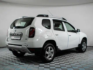 2017 Renault Duster I Рестайлинг, белый, 1657000 рублей, вид 5