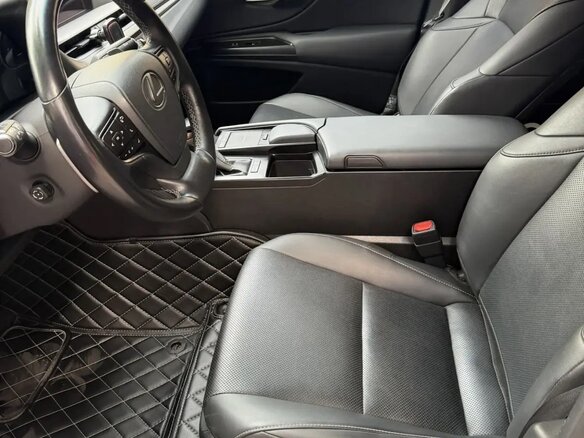 2021 Lexus ES 250 VII Рестайлинг, серый - вид 9