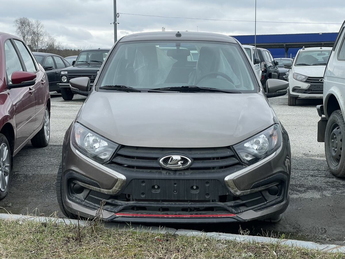 Открыть фотографии: Lada (ВАЗ) Granta I Рестайлинг