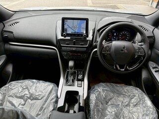 2026 Mitsubishi Eclipse Cross I Рестайлинг, белый, 2850000 рублей, вид 4