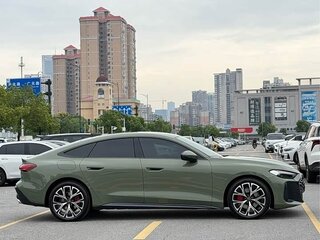 2025 Audi A5 L Sportback III (B10), зелёный, 5102750 рублей, вид 5